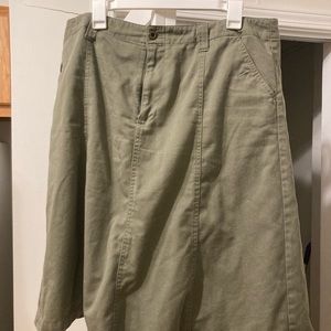 White Stag light army green skirt